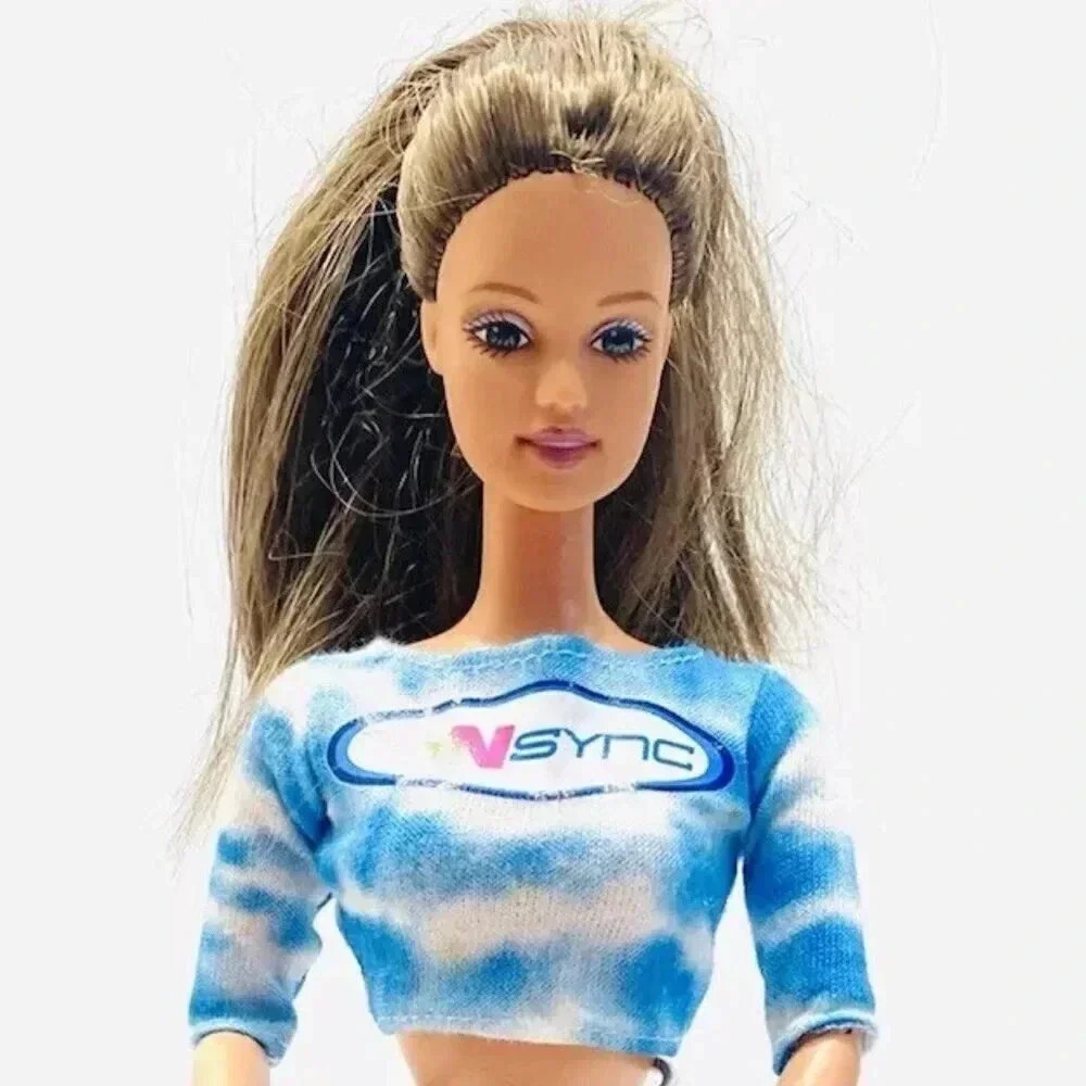 MATTEL BARBIE Doll Brown Hair Articulated Shoulder & Elbows Skirt Top 12" Tall